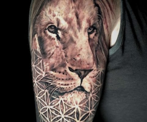 Lion on Shoulder | Electric Fresco Tattoos PDX